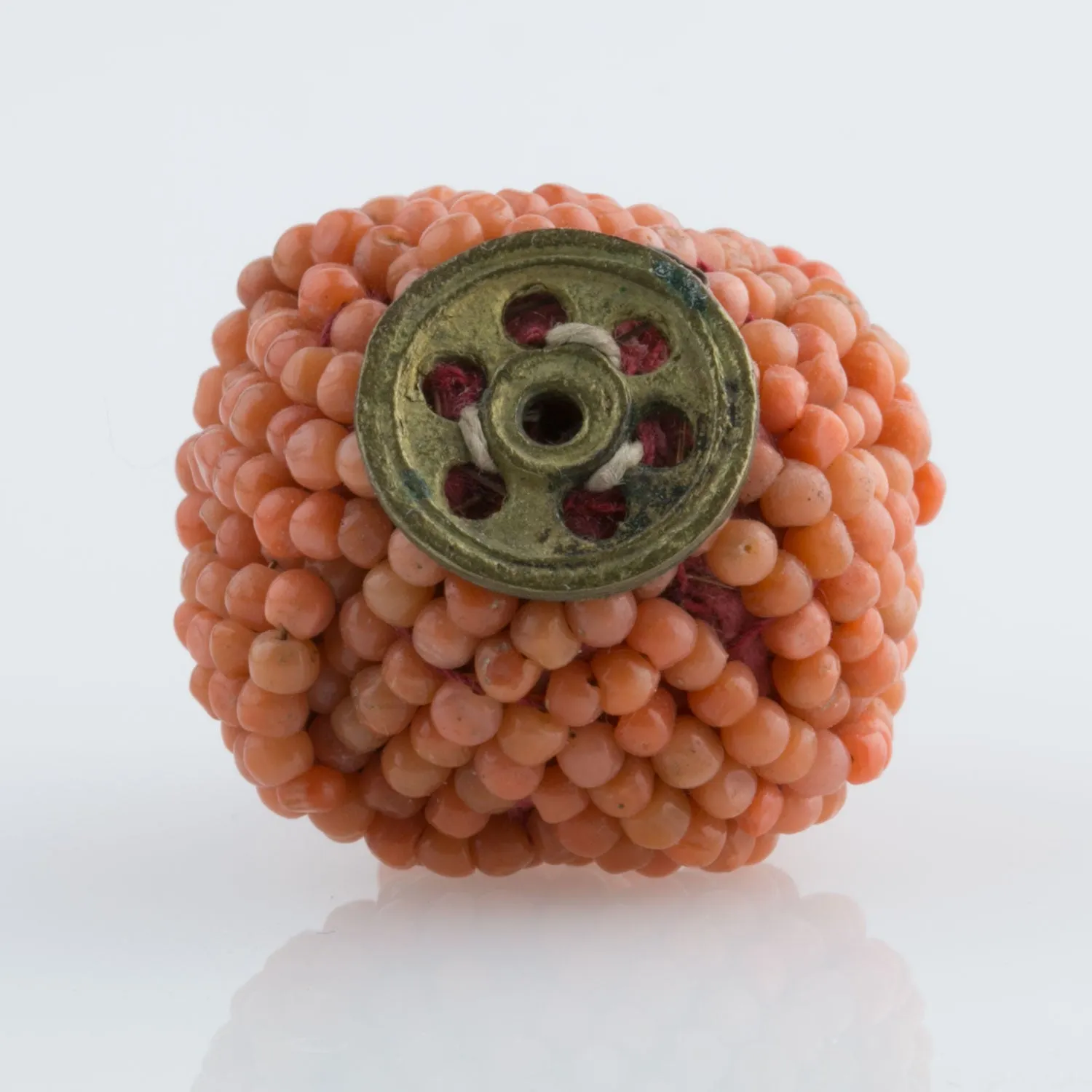 Chinese Qing Dynasty Mandarin Court woven coral hat finial button. btja101